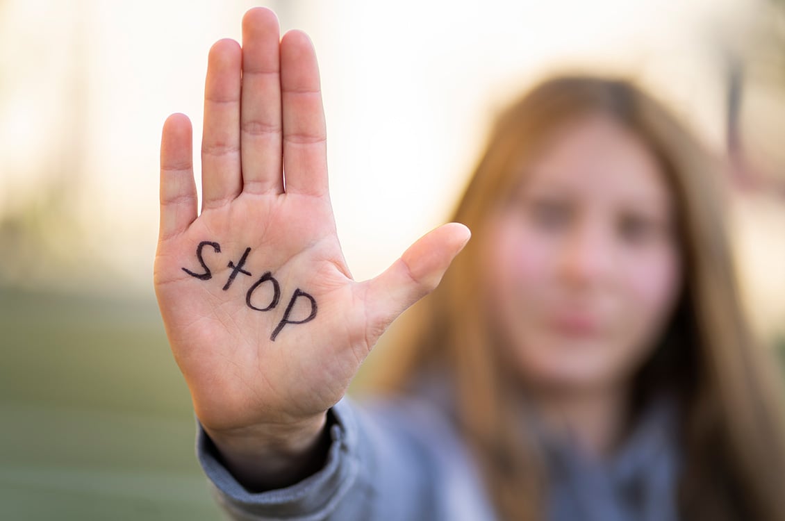 «Abuse is not love»: Εκπαιδεύοντας γυναίκες για τα προειδοποιητικά σημάδια της κακοποίησης