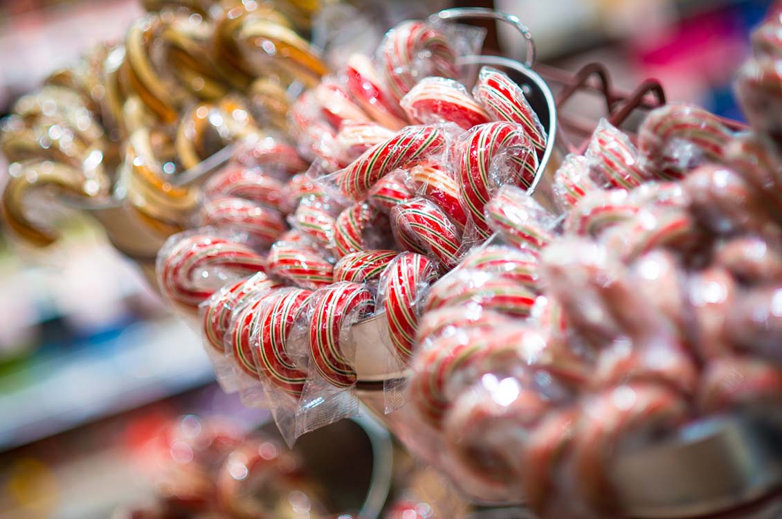 candycanes pete wright jP6rulFl F8 unsplash