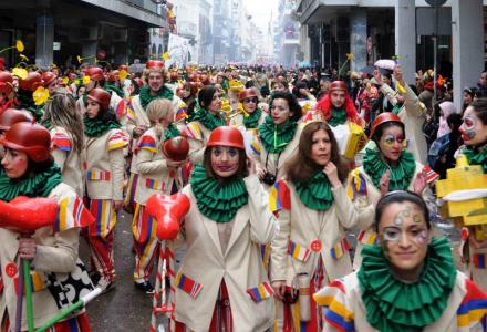 Πάτρα: Η ώρα του Καρναβαλιού! Σε εξέλιξη οι εκδηλώσεις της τελετής έναρξης