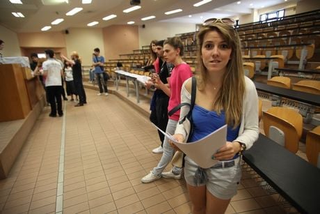 Η κρίση στέλνει τους Έλληνες φοιτητές ξανά στα Βαλκάνια