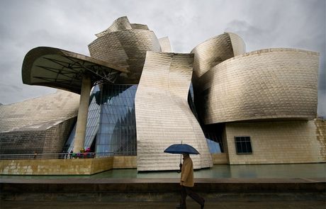 Το φαινόμενο Guggenheim στο Bilbao που άλλαξε τα δεδομένα της αρχιτεκτονικής