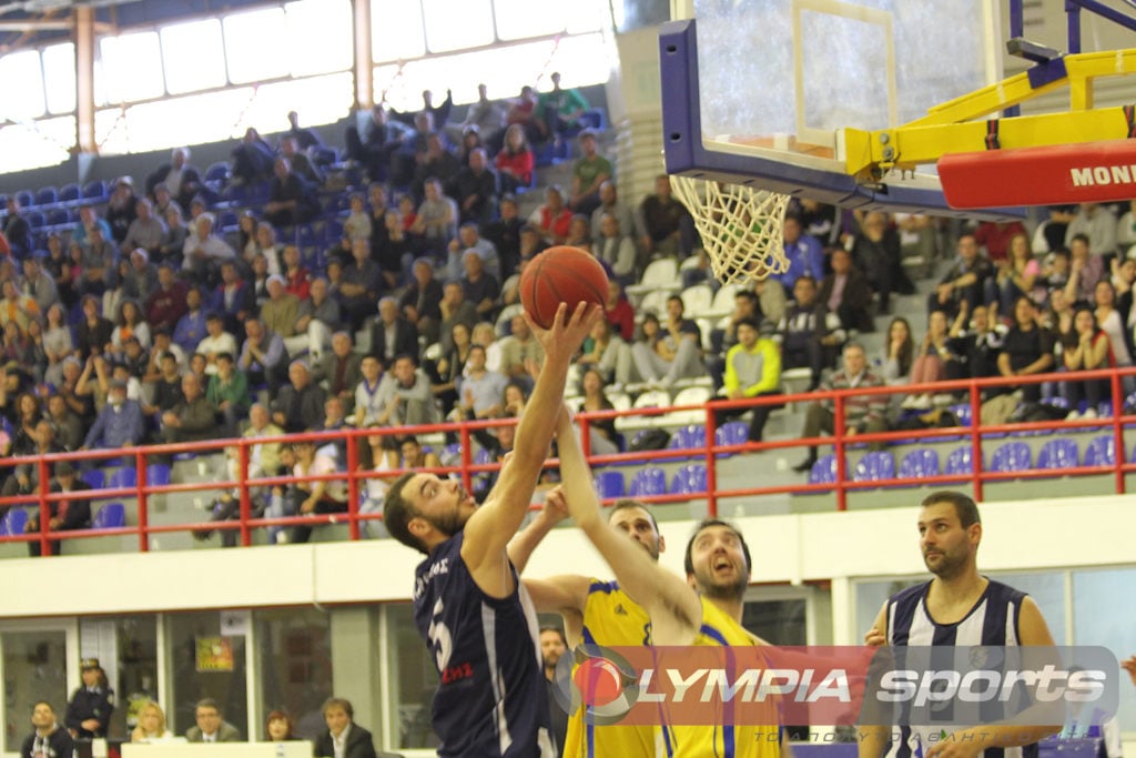 Νίκη με τσαμπουκά για τον Κόροιβο 72-67 το Λαύριο