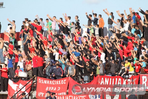 Στη Β&#039; Εθνική ο Πανηλειακός! - Ιστορική μέρα για τους &quot;ερυθρόλευκους&quot;