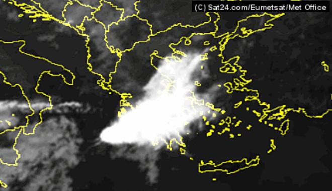 Εκτεταμένο σύστημα καταιγίδων στο νότιο Ιόνιο και την Πελοπόννησο