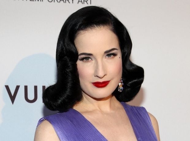 Red Carpet: Η Dita Von Teese με Hohan δεν αφήνει και πολλά στη φαντασία