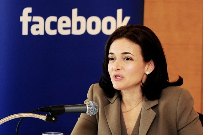 Να μαζέψει τα ασυμμάζευτα προσπαθεί το Facebook: Παραδέχθηκε το λάθος για το &quot;πείραμα&quot; εν αγνοία των χρηστών