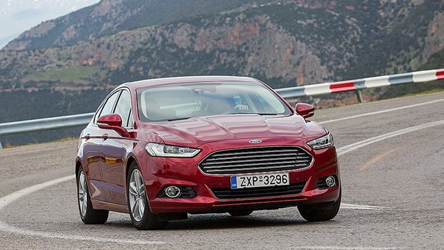 Οδηγούμε το νέο Mondeo σε εκδόσεις βενζίνης και diesel