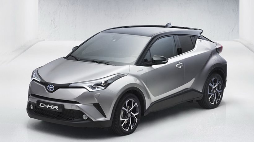 Η Toyota στα compact SUV