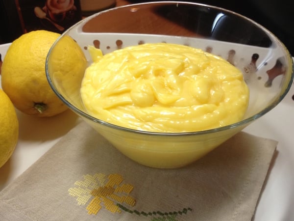 Η συνταγή της ημέρας: Lemon curd (κρέμα λεμονιού)