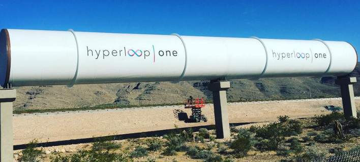 Επανάσταση: Εγινε το πρώτο δοκιμαστικό του Hyperloop - Η κάψουλα-τραίνο που θα τρέχει με 1.200 χλμ. την ώρα