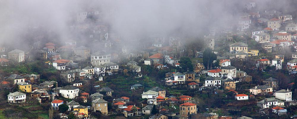 Πήλιο: Ο Αγιος Λαυρέντιος μισοκρυμμένος στην ομίχλη