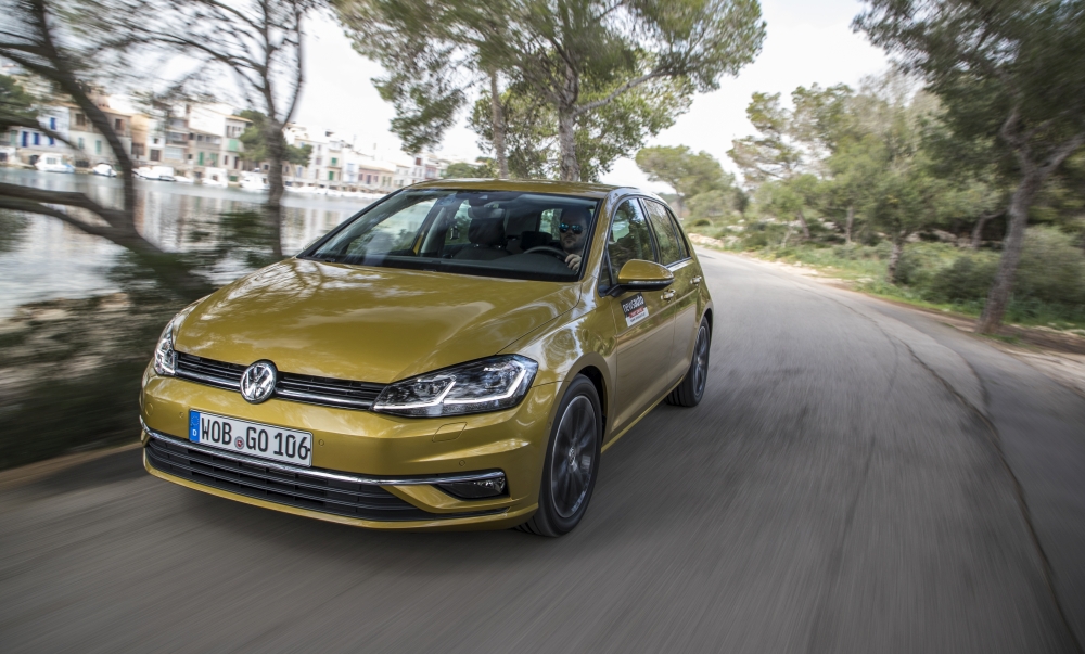 LIVE από Ισπανία: Οδηγούμε το νέο VW Golf