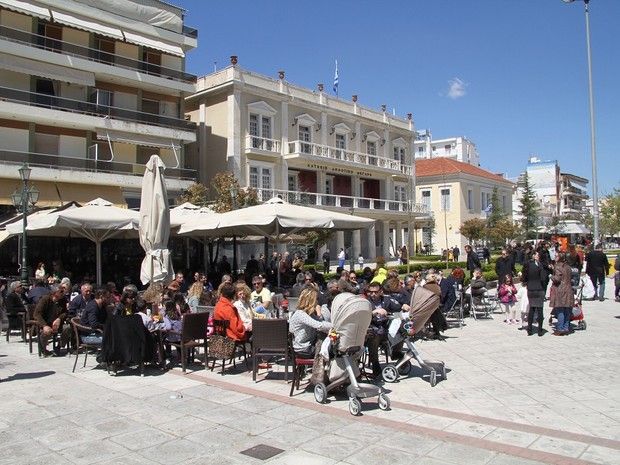 Στο Oneman μας &quot;κράζουν&quot; . . . Ο Πύργος ανάμεσα στις πιο άσχημες πόλεις της Ελλάδας