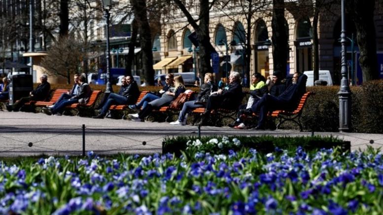 Οι 10 πιο ευτυχισμένες χώρες το 2018, σε ποιες η ζωή επιδεινώνεται