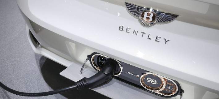 Bentley: Στα πλάνα μια μεγάλη ηλεκτρική λιμουζίνα