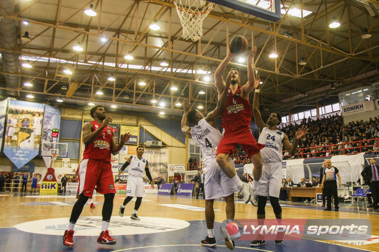 Προσπέρασε με κατοστάρα ο Ολυμπιακός 104-54 τον Κόροιβο