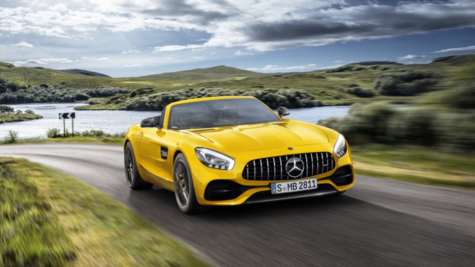 Mercedes-AMG GT S Roadster με 522 άλογα