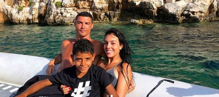 Cristiano Ronaldo: Οι πρώτες φωτογραφίες από τις διακοπές του στην Ελλάδα!