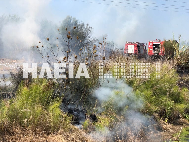 Πύργος: Πυρκαγιά απείλησε σπίτια στα Λιθαράκια