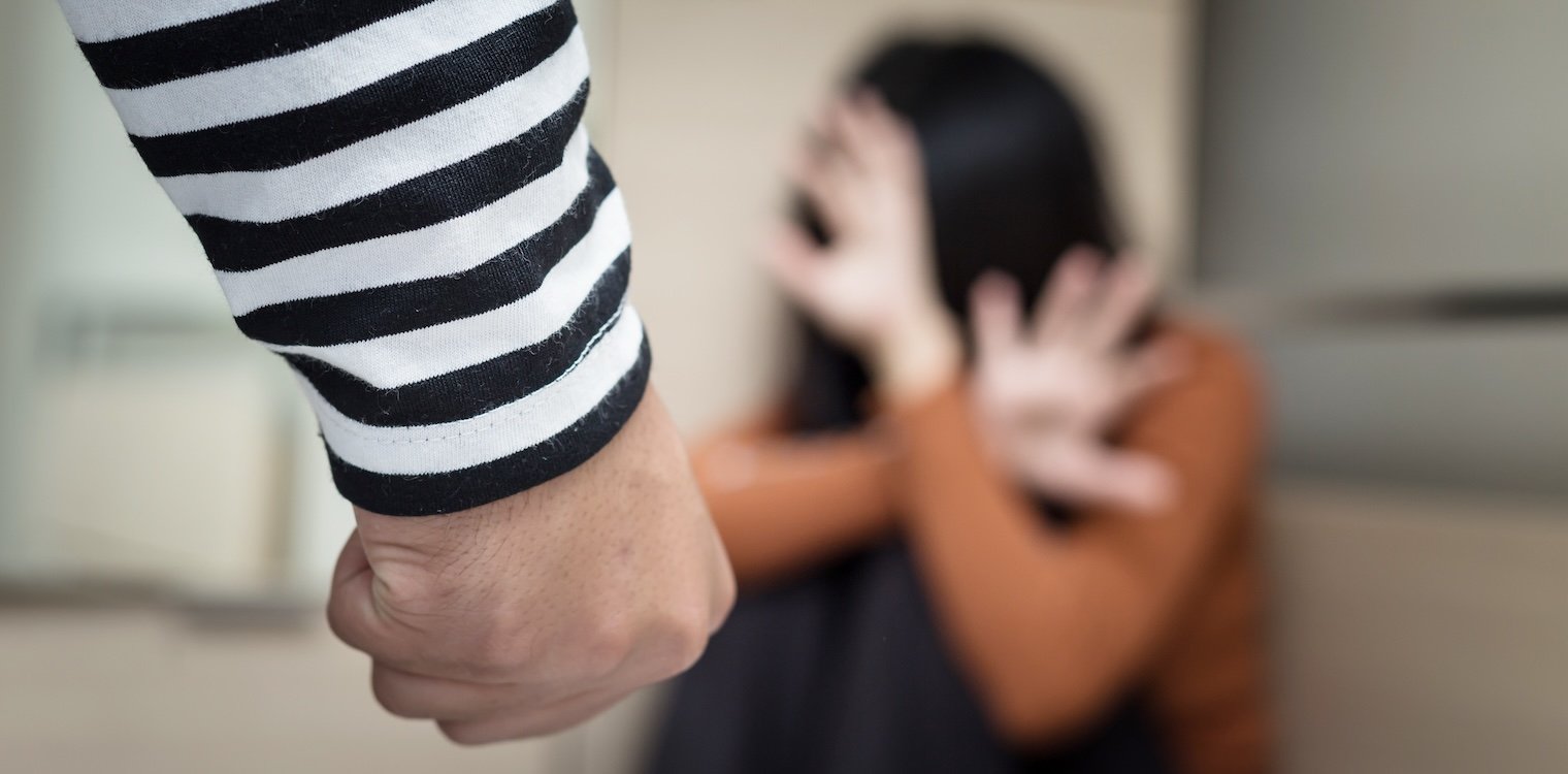 Πύργος: Νέα καταγγελία ενδοοικογενειακής βίας - Προκάλεσε σωματικές βλάβες στη σύντροφό του