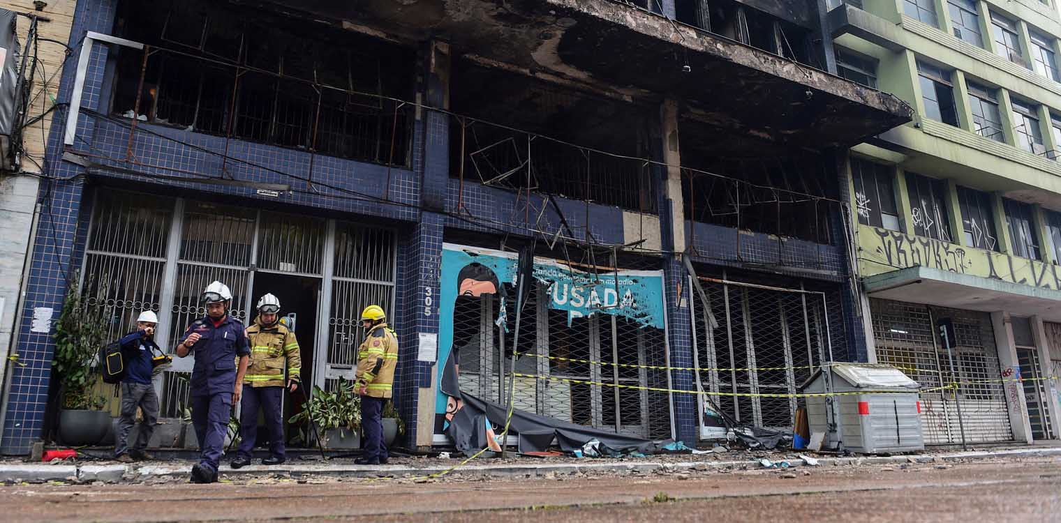Βραζιλία: Τουλάχιστον 10 νεκροί σε πυρκαγιά που ξέσπασε σε ξενώνα (video)