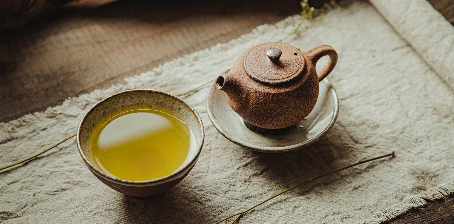 Το τσάι που καίει λίπος ακόμη και όταν κάθεστε – Δύο φλιτζάνια αρκούν
