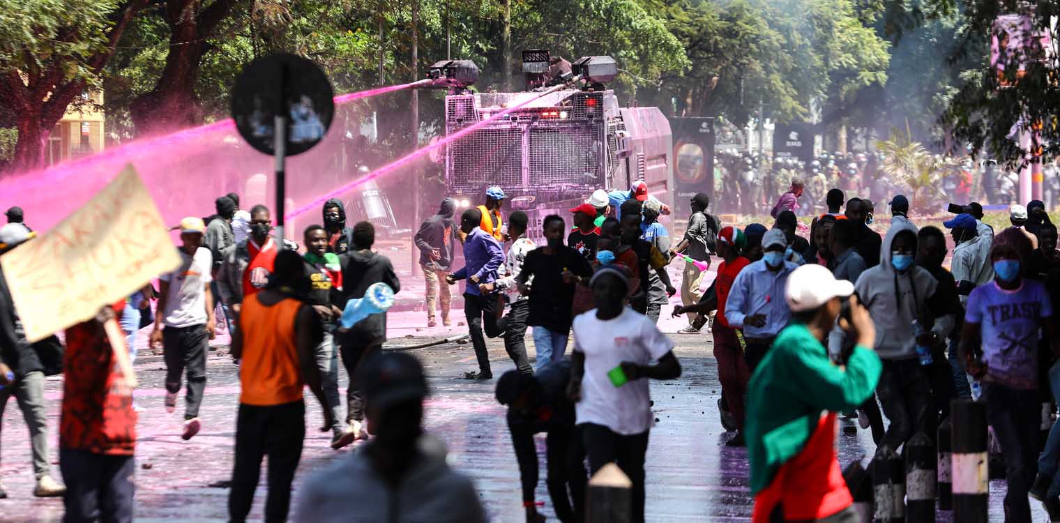 Κένυα: Μαίνονται οι διαδηλώσεις - Στα αιτήματα των διαδηλωτών και η παραίτηση του Ρούτο
