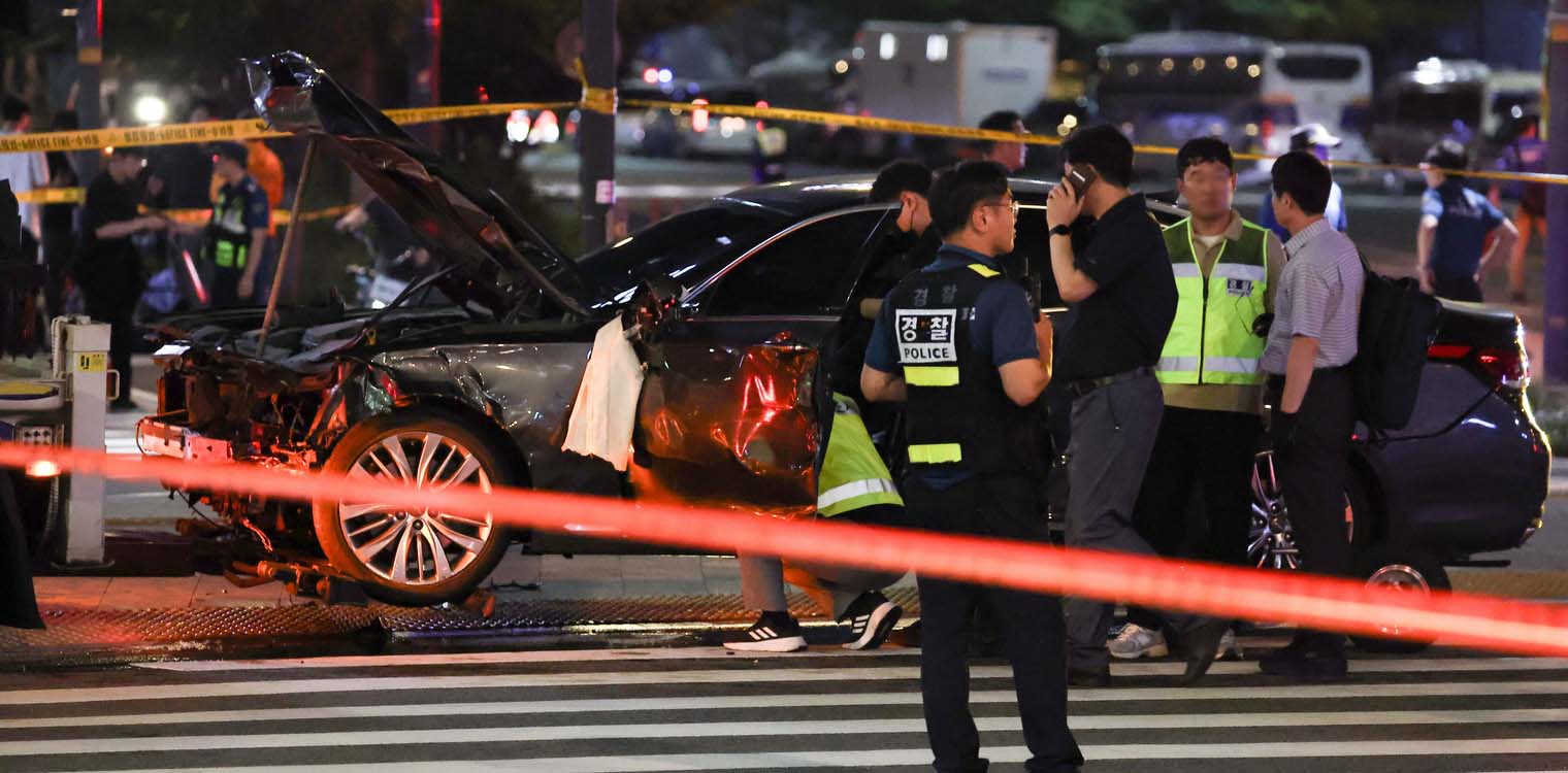 Νότια Κορέα: Αυτοκίνητο έπεσε πάνω σε πεζούς έξω από το δημαρχείο της Σεούλ, εννέα άνθρωποι σκοτώθηκαν