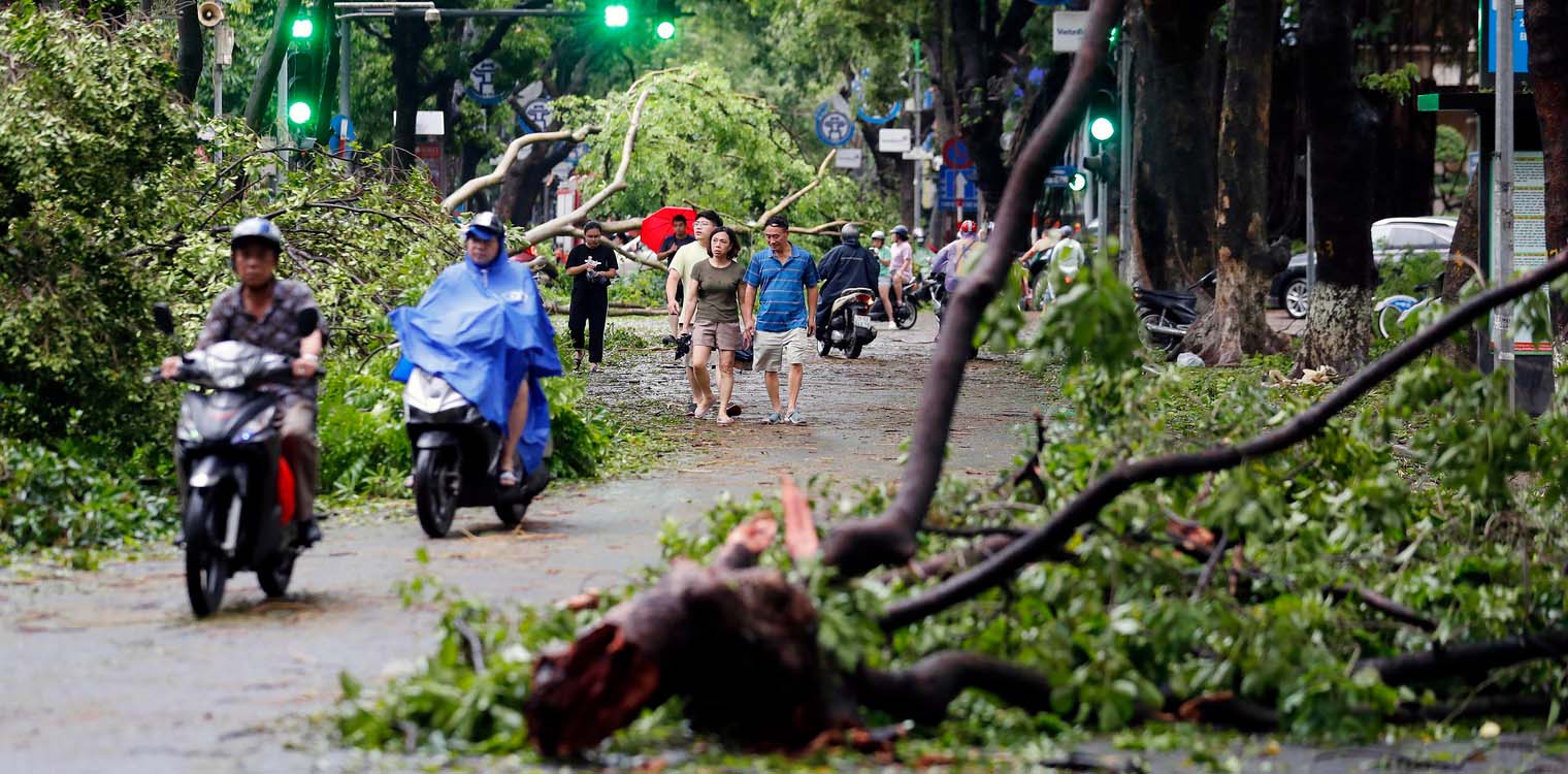 Τυφώνας στο Βιετνάμ: 143 νεκροί, 58 αγνοούμενοι - Απίστευτες εικόνες καταστροφής