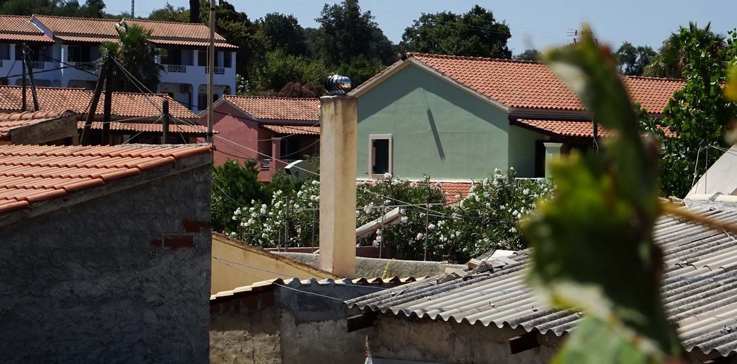 Eξοχικές κατοικίες: Τι αναζητούν Έλληνες και ξένοι αγοραστές