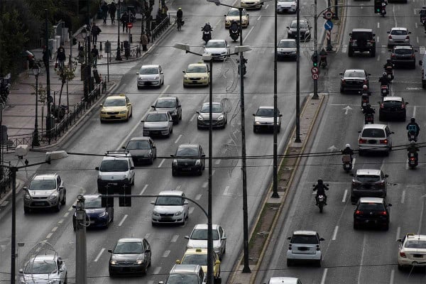 Τέλη κυκλοφορίας: Ξεκίνησε η αντίστροφη μέτρηση για τις πληρωμές – Τα 13 «SOS» της ΑΑΔΕ