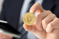 Πτώση 6% για το bitcoin - Υποχώρησε σε χαμηλό 11 ημερών