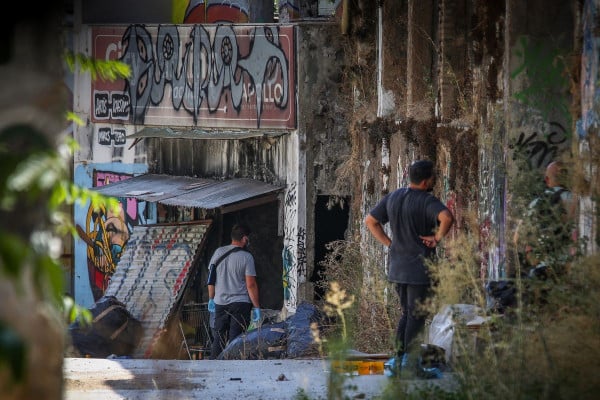 Κυψέλη: Το σημείο που βρέθηκε η βαλίτσα με τη σορό της γυναίκας - Τα σενάρια που εξετάζει η ΕΛΑΣ