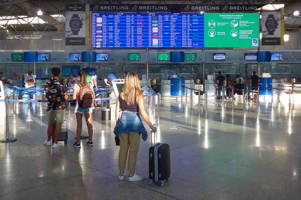 Ταξιδεύετε στην Ευρώπη; Οι συνοριακοί έλεγχοι αλλάζουν από τις 6 Σεπτεμβρίου