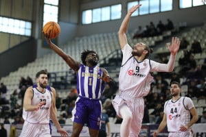 Elite League: Παλικαρίσιο διπλό του Κοροίβου στη Λαμία, 78-76 τον Έσπερο