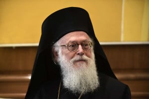 Ραγδαία επιδείνωση της υγείας του Αρχιεπισκόπου Αλβανίας Αναστάσιος - Διασωληνωμένος στη ΜΕΘ