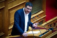 Ηλιόπουλος κατά Διαμαντοπούλου: Συγχαρητήρια, είπατε ακριβώς ότι ο Πλεύρης, ο Βελόπουλος και η Λατινοπούλου