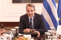 Tο Τik Tok Μητσοτάκη για την έναρξη των δωρεάν απογευματινών χειρουργείων