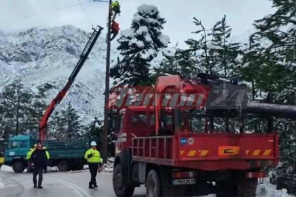 Στο σκοτάδι και το κρύο για τρίτη ημέρα 10 χωριά της Αχαΐας - Πολικές θερμοκρασίες στην περιοχή