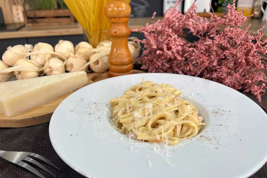 Ζυμαρικά Linguine καλύτερα από Carbonara