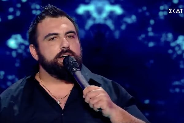 Αμαλιάδα: Ο Θεολόγος Αναγνωστόπουλος πήγε στο &quot;The Voice&quot; και στο Team Μάστορας...