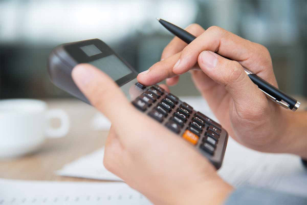 Ασφαλιστικές εισφορές 2027: Έρχεται νέα μείωση - Τι κερδίζουν οι εργαζόμενοι
