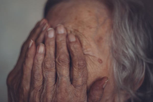Αμαλιάδα: 86χρονη εξαπατήθηκε και έδωσε 20.000 ευρώ - Το κομπόδεμά της έκανε φτερά…