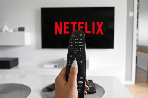 Netflix: Νέες αυξήσεις στις συνδρομές στις ΗΠΑ - Τι σημαίνει για την Ελλάδα