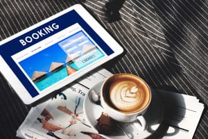 ΞΕΕ: Ομαδικές αγωγές ξενοδόχων κατά της Booking