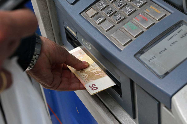 Ποδαρικό 2026 με αυξήσεις μισθών: Ποιοι εργαζόμενοι θα τις δουν στους λογαριασμούς τους
