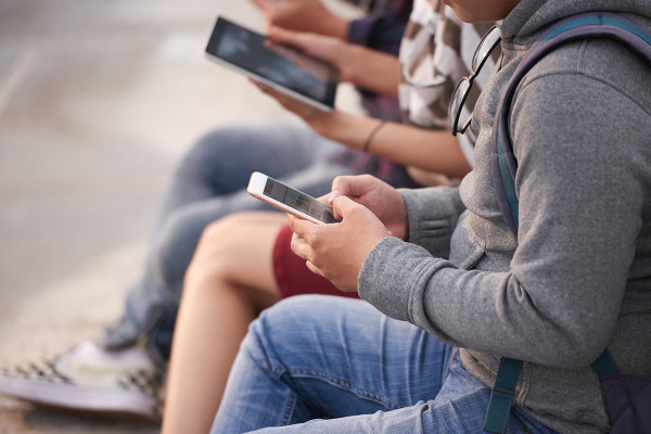 Πλήρης απαγόρευση πρόσβασης στα social media για παιδιά μέχρι 15 ετών - Όλο το σχέδιο