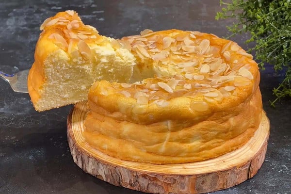 Αφράτο Cheesecake στο φούρνο με πιο χαμηλά λιπαρά