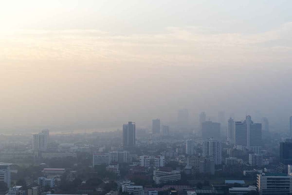Η ατμοσφαιρική ρύπανση… παχαίνει! Αυξάνει το λίπος στο ανθρώπινο σώμα, σύμφωνα με μελέτη