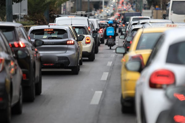 Τα πρόστιμα και οι κυρώσεις του νέου Κώδικα Οδικής Κυκλοφορίας που έχει τεθεί σε διαβούλευση